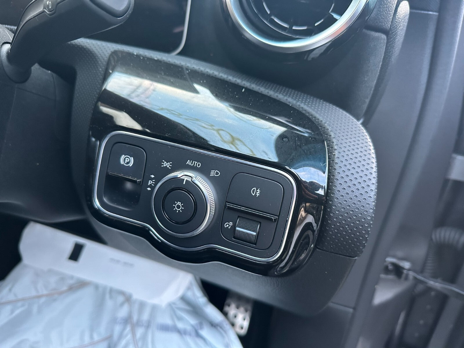2020 MERCEDES BENZ A CLASS W177 HEADLIGHT CONTROL SWITCH PANEL HANDBRAKE