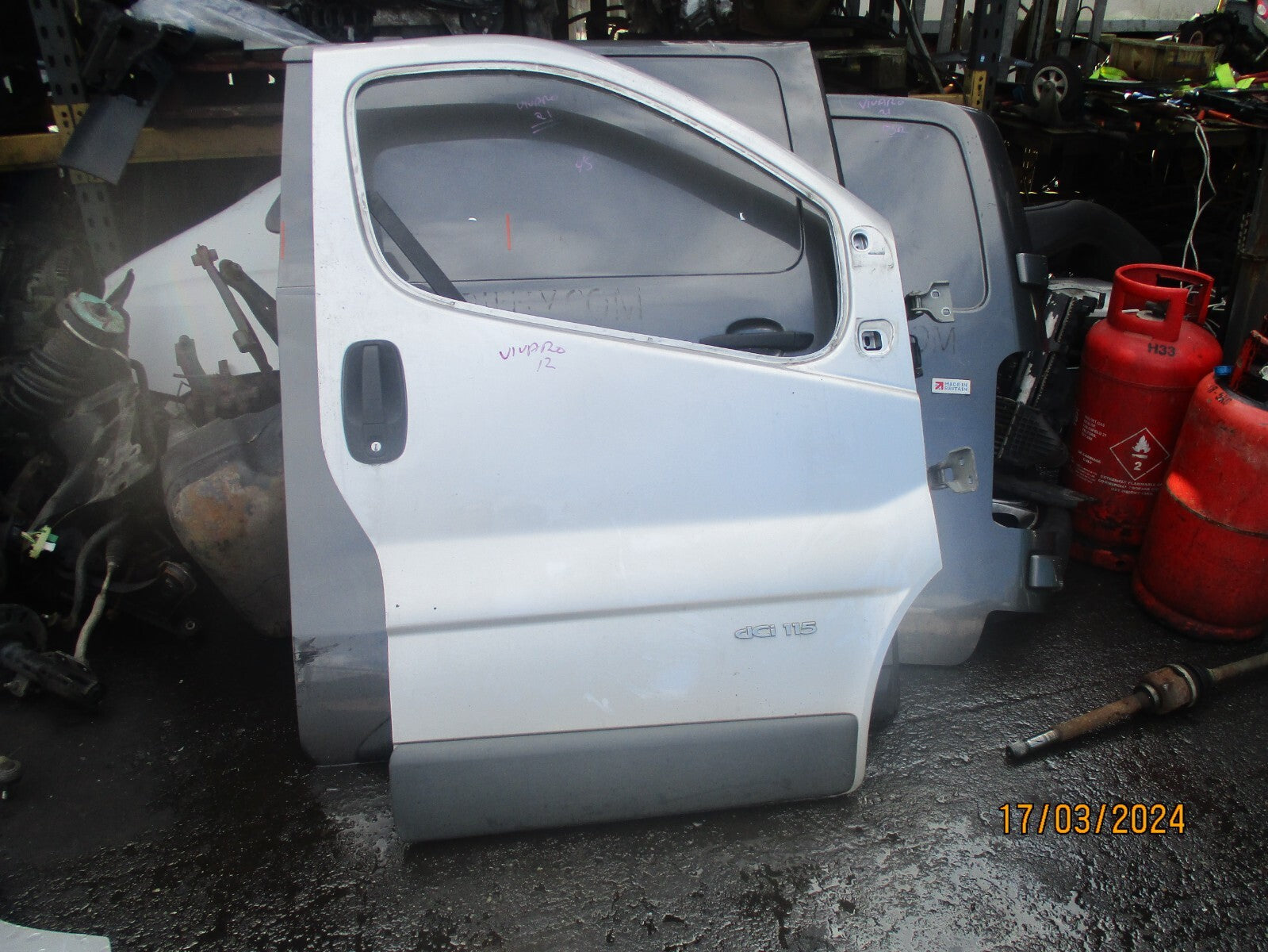 VAUXHALL VIVARO TRAFIC 2012 OS DRIVER SIDE FRONT DOOR SILVER