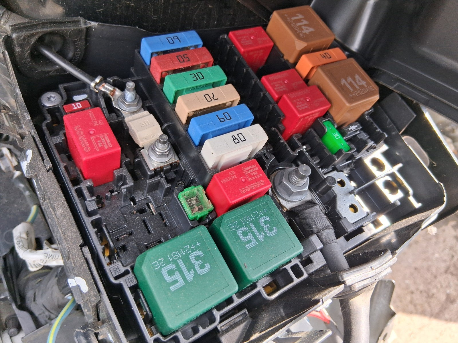 2021 CITROEN C3 MK3 1.2 PETROL FUSE BOX RELAY BOX