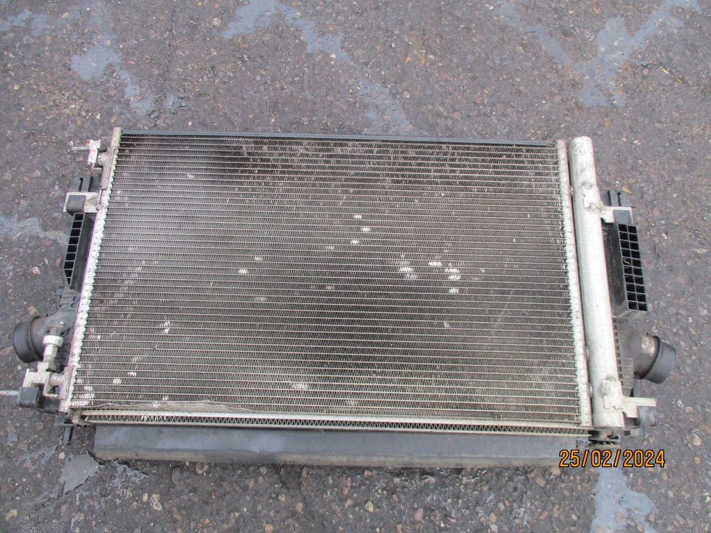 VAUXHALL ZAFIRA C 2018 1.6 DIESEL COMPLETE RADPACK RADIATOR 427460812 RP 16
