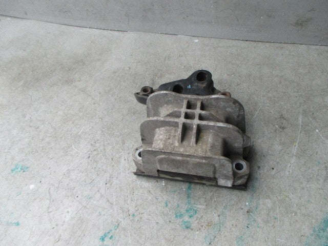 2021 FORD TRANSIT 350 MK8 2.0 DIESEL GEAR BOX MOUNT BK217M124BA
