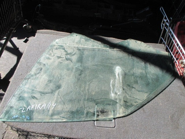 2014 VAUXHALL ZAFIRA C NSF PASSENGER SIDE FRONT  WINDOW GLASS