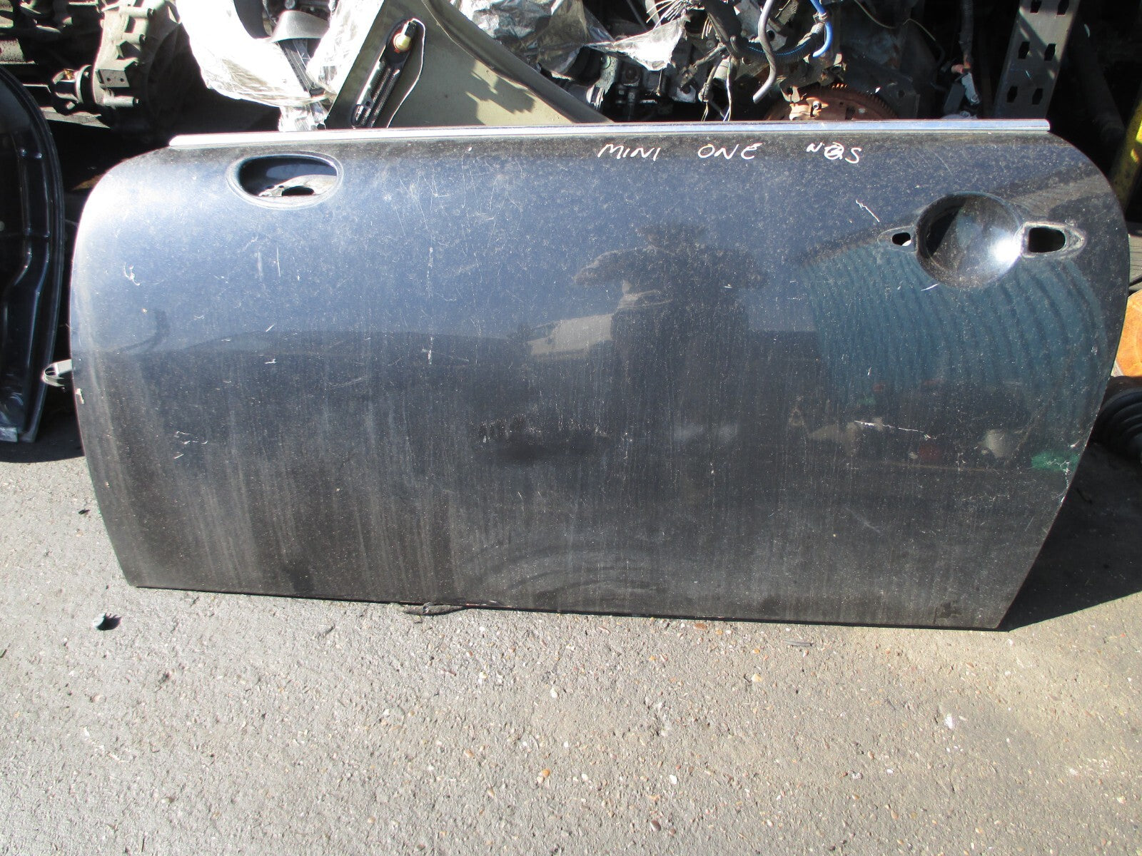 BMW MINI ONE 2006 R50 NS PASSENGER SIDE LEFT COMPLETE DOOR