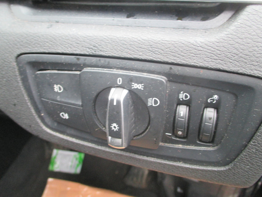 BMW X1 2018 F48 HEADLIGHT & FOGLIGHT CONTROL SWITCH