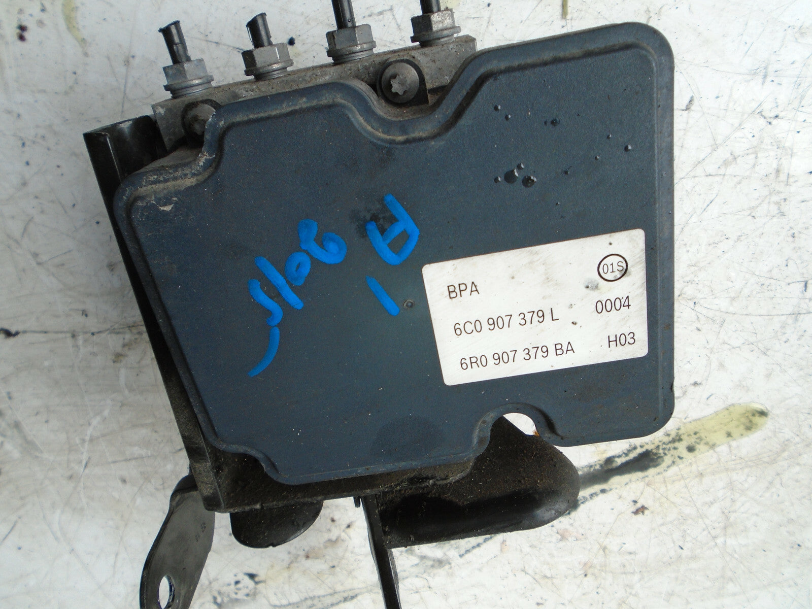 AUDI A1 8X 2015 1.0 PETROL ABS PUMP CONTROL MODULE 6C0907379L 6R0907379BA