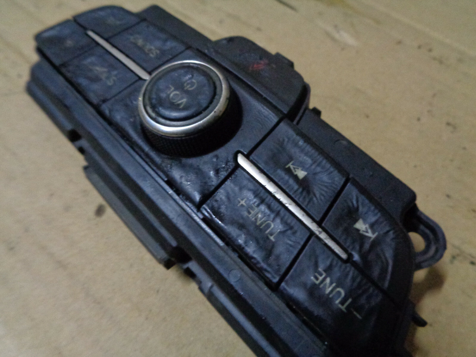 FORD FOCUS 2017 RADIO STEREO SWITCH PANEL CONTROL BUTTONS UNIT F1ET18K811HD