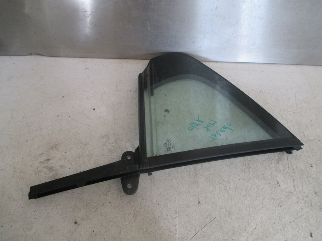 SEAT TOLEDO MK4 2017 OSR DRIVER SIDE REAR DOOR QUARTER WINDOW GLASS