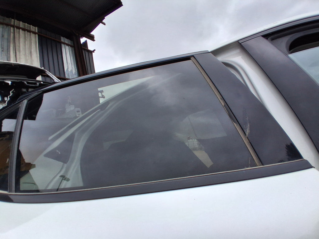 2023 DS AUTOMOBILES DS4 CROSSOVER OSR DRIVER SIDE REAR MAIN WINDOW GLASS