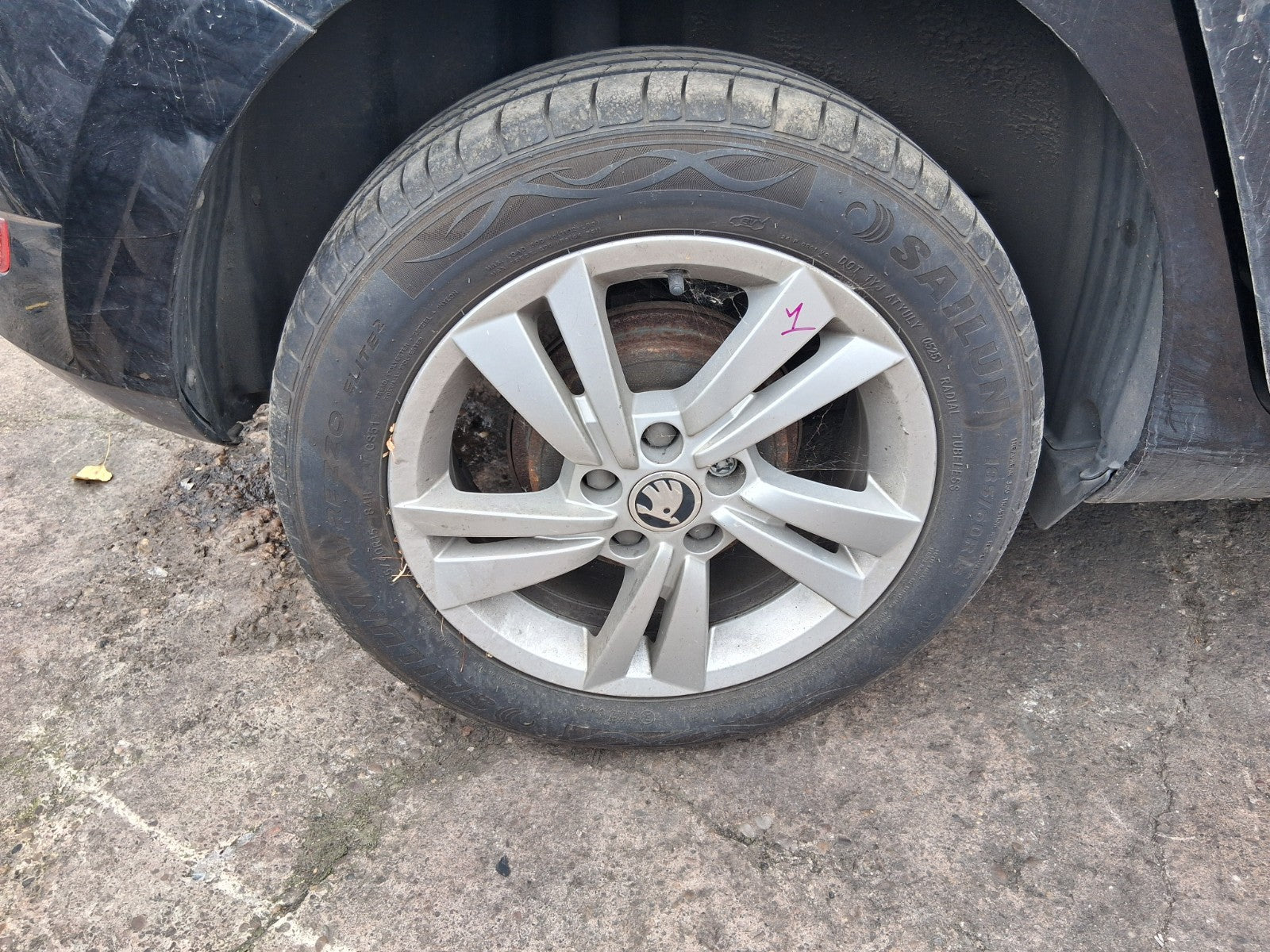 2020 SKODA FABIA MK3 NJ 15 INCH ALLOY WHEEL WITH TYRE 185/60R15