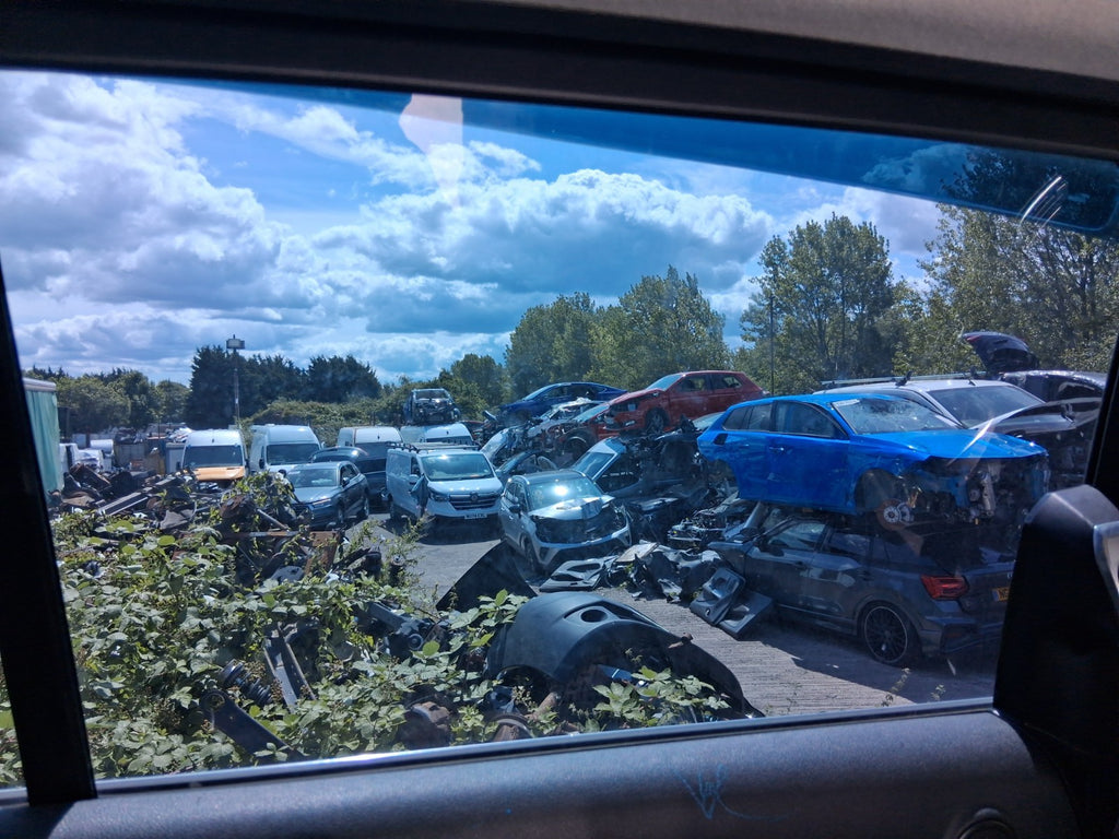 2015 FORD GRAND C MAX MK2 NSR PASSENGER SIDE REAR LEFT WINDOW GLASS