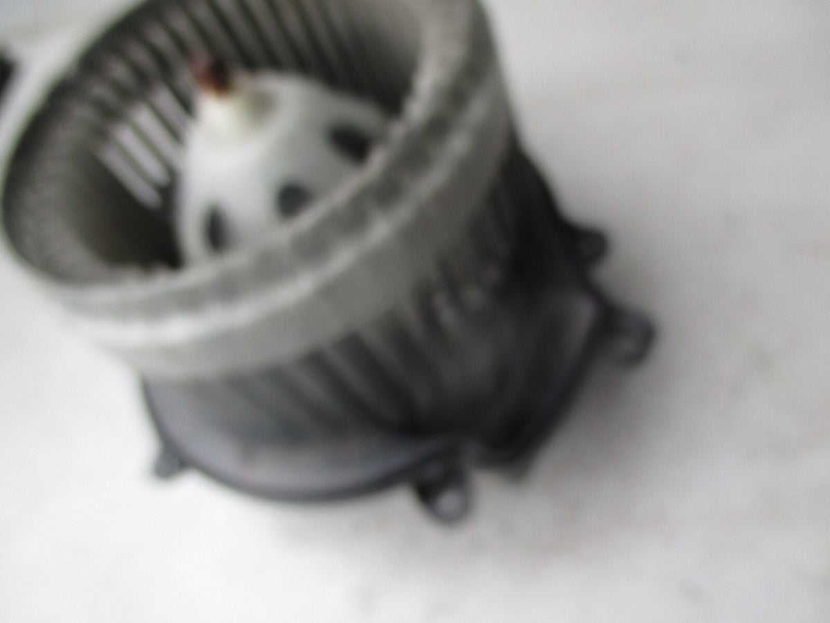 MERCEDES CLC 2008 HEATER BLOWER MOTOR & RESISTOR