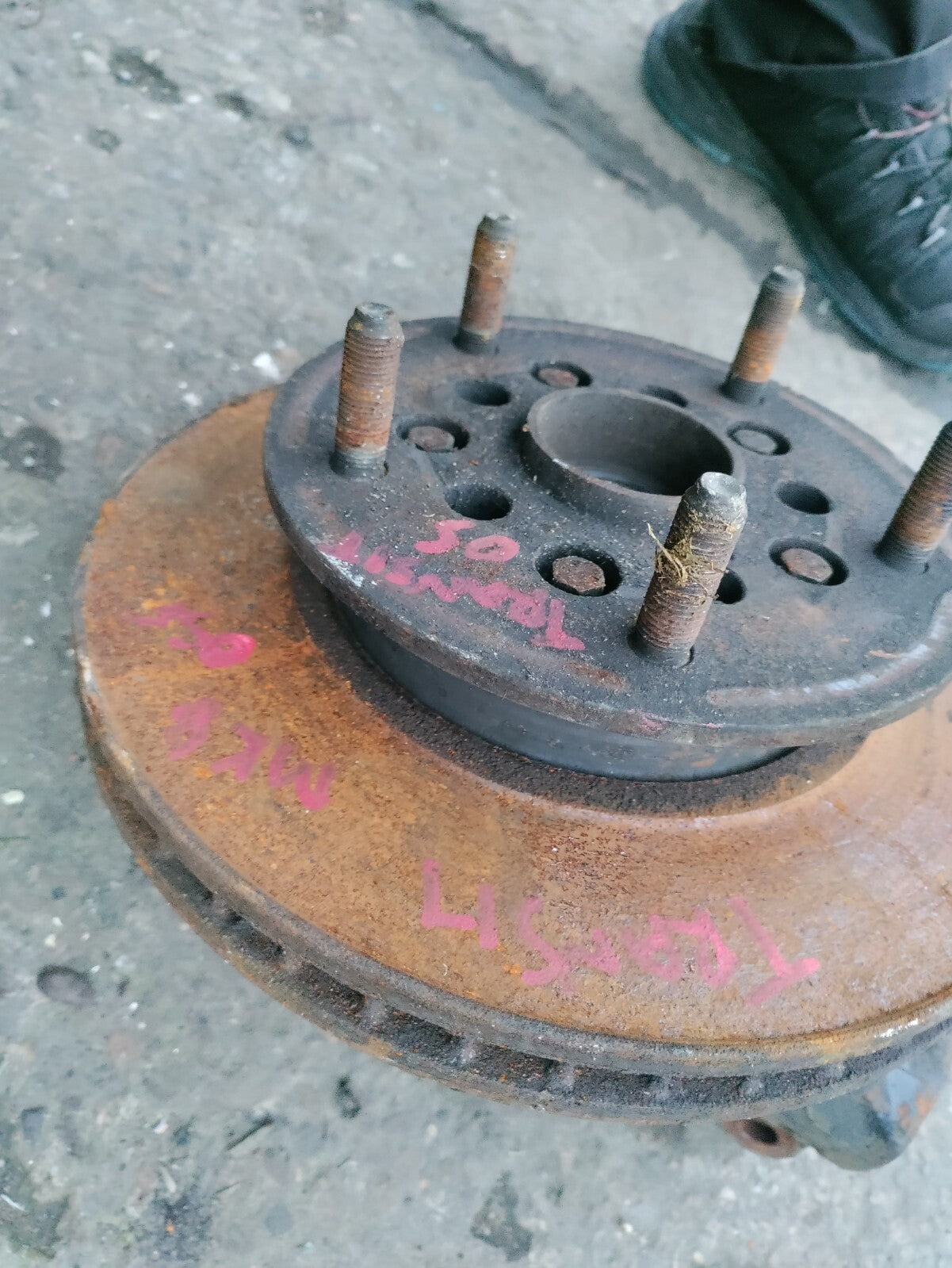 2021 FORD TRANSIT 350 MK8 FWD 2.0 DIESEL OSF DRIVER SIDE FRONT WHEEL HUB