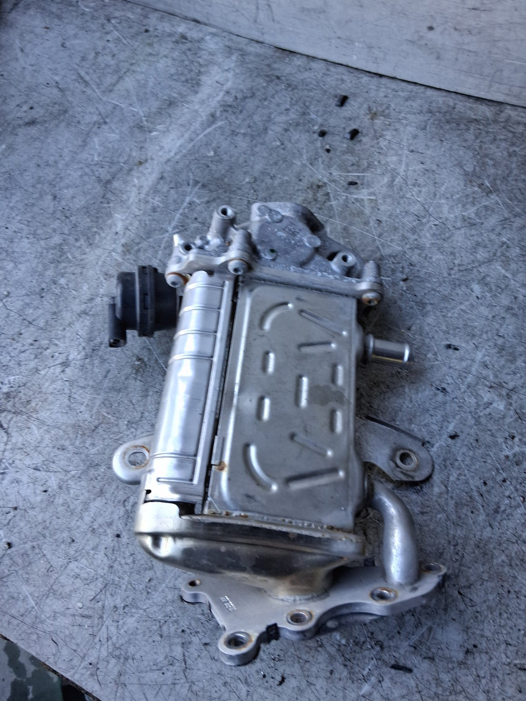 2021 MERCEDES BENZ SPRINTER W907 2.0 DIESEL EGR VALVE COOLER A6541409000
