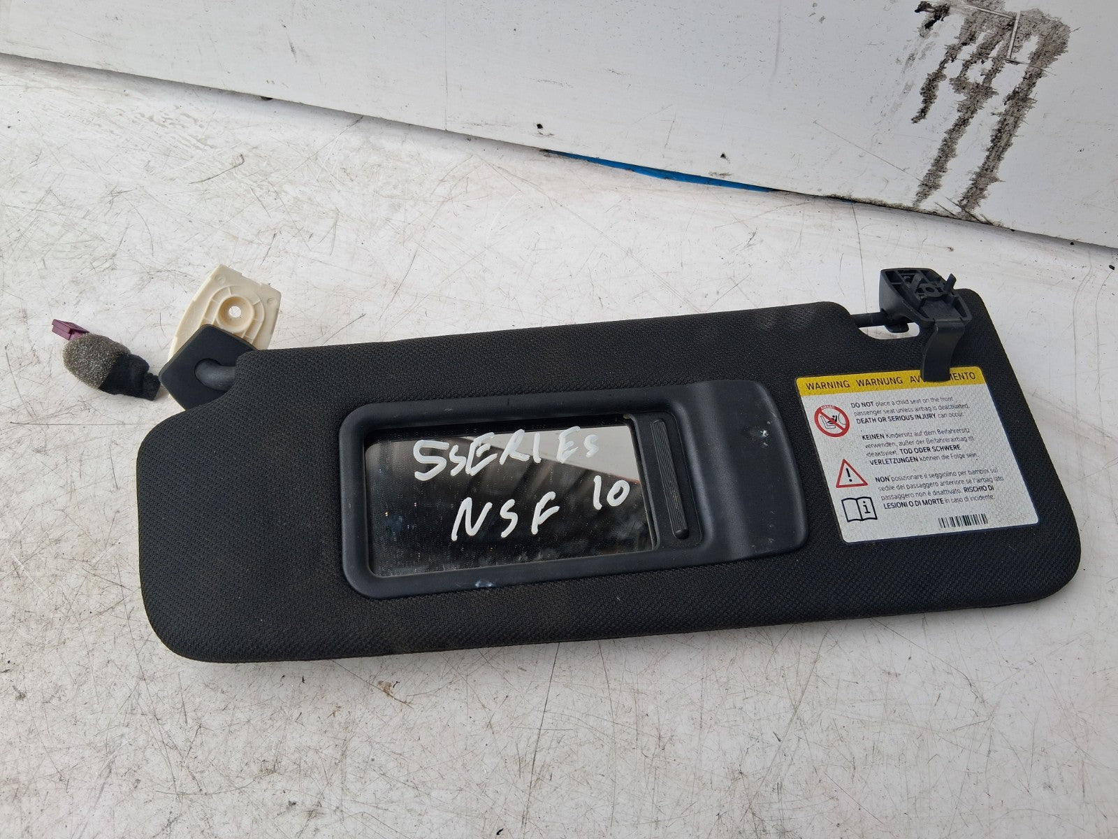 2010 BMW 5 SERIES F10 NSF PASSENGER SIDE FRONT INTERIOR SUN VISOR BLACK