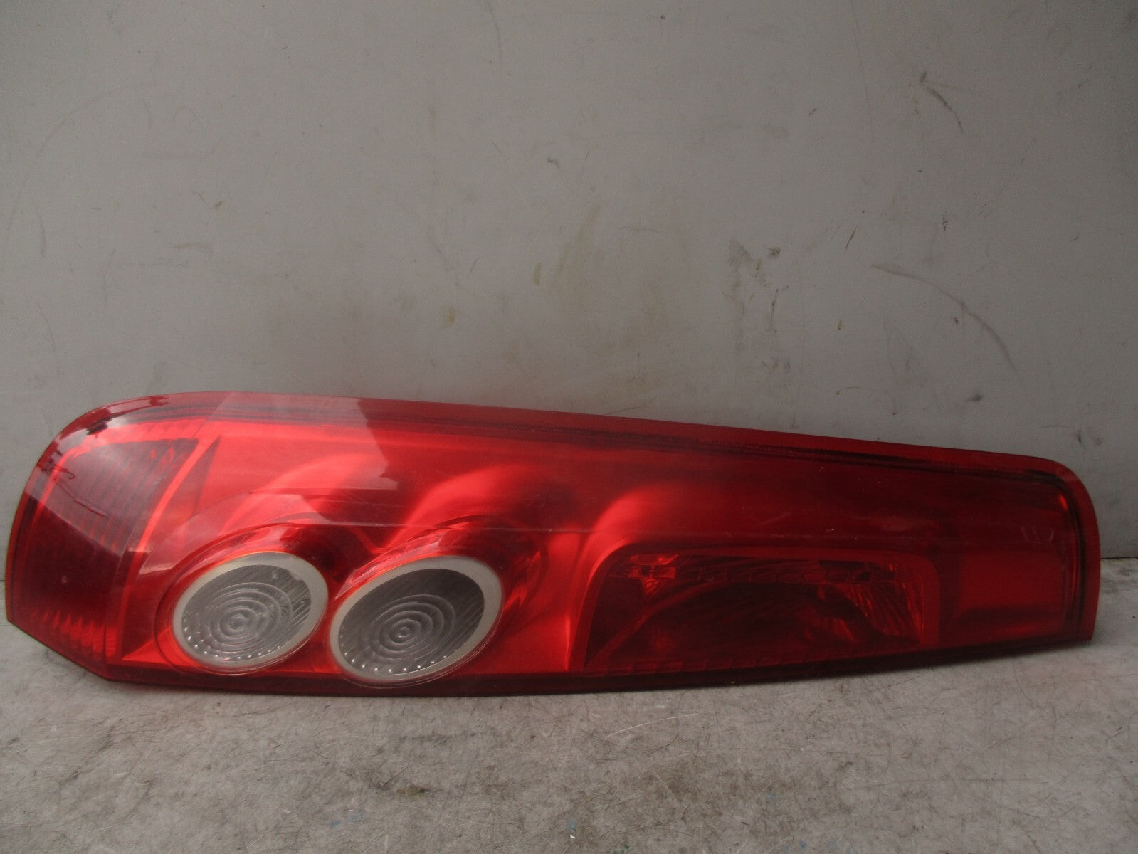 2007 FORD FIESTA MK6 NSR PASSENGER SIDE REAR TAIL LIGHT TAIL LAMP 6S6113405B