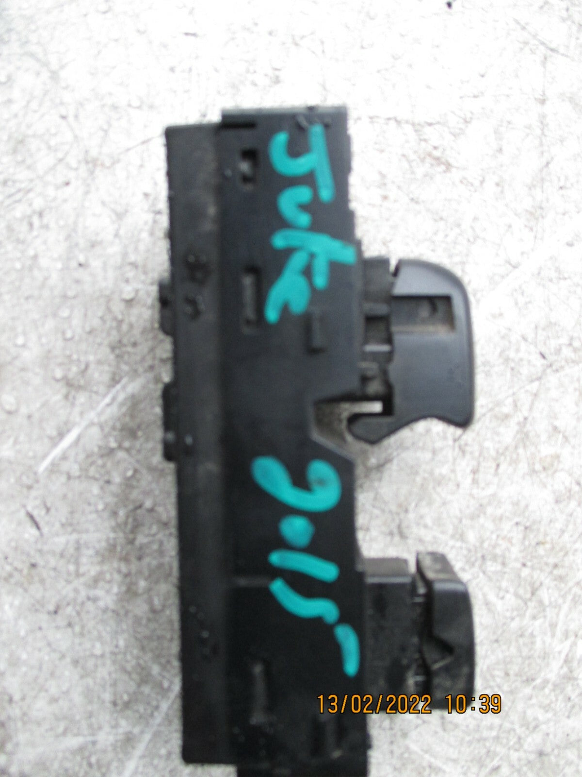 NISSAN JUKE 2015 MK1 NSF FRONT PASSENGER SIDE WINDOW SWITCH 254111KA5A
