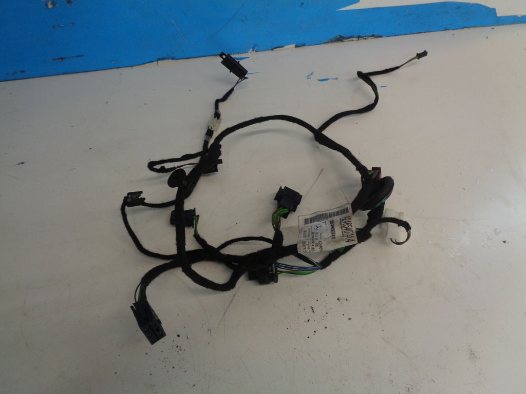 MERCEDES BENZ A-CLASS 2018 W176 OSF DRIVER SIDE FRONT DR WIRING LOOM A2465407414