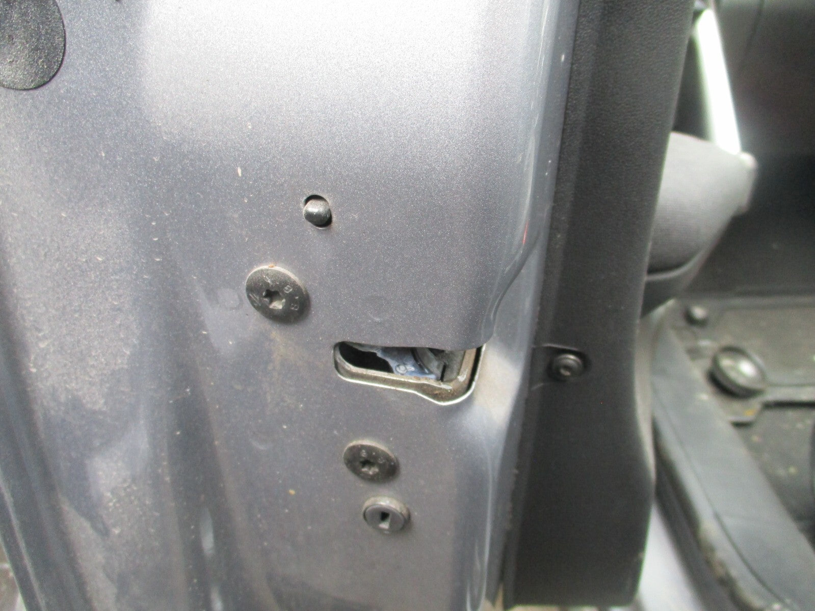 PEUGEOT 2008 2018 MK1 NSF PASSENGER SIDE FRONT DOOR LOCK MECHANISM