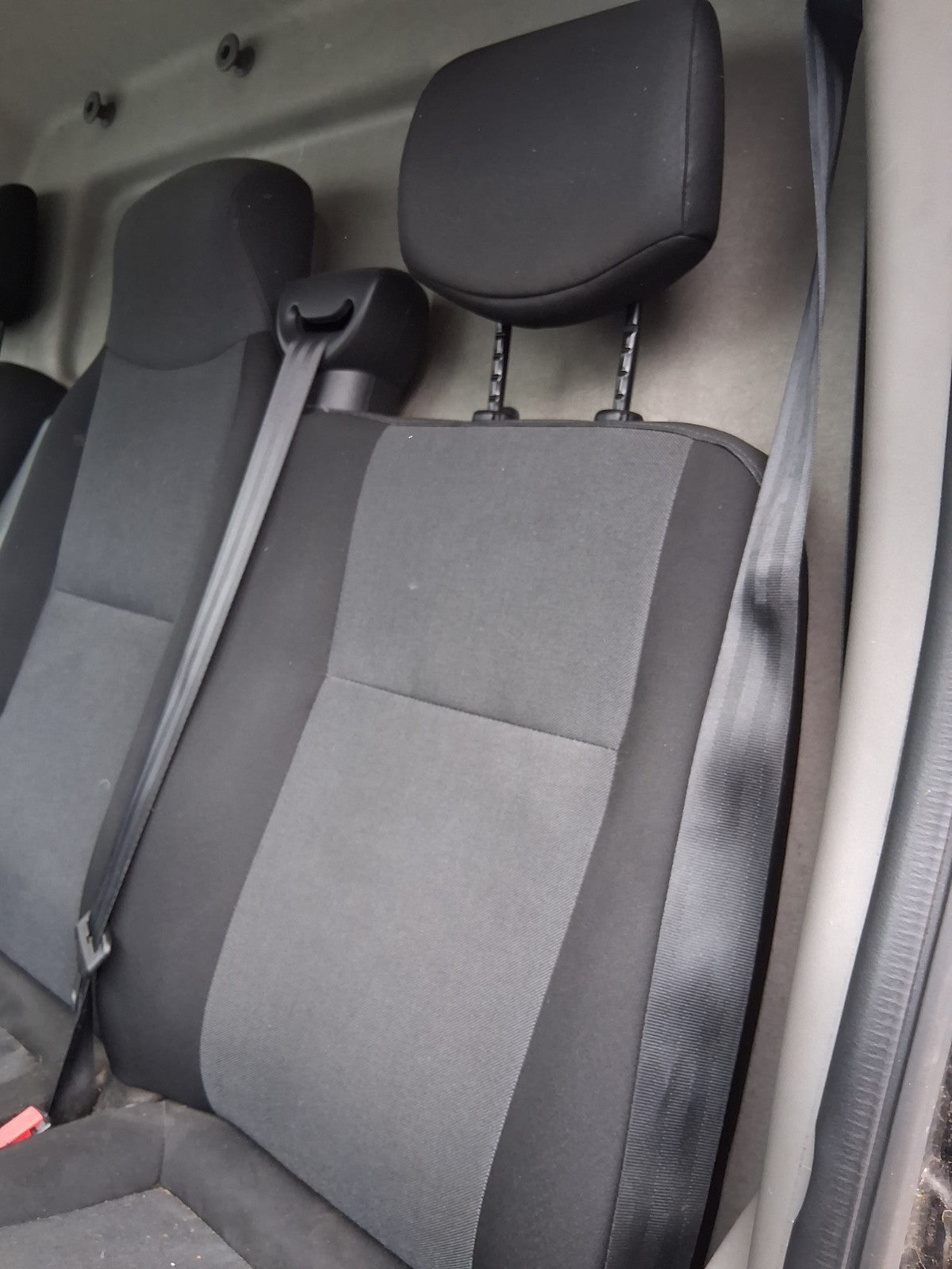 2021 NISSAN NV400 MK1 NSF PASSENGER SIDE FRONT SEAT BENCH DOUBLE COMPLETE FABRIC