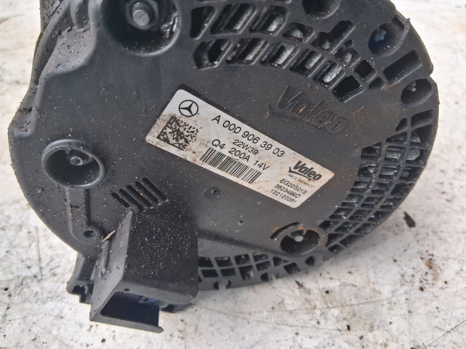 2021 MERCEDES BENZ SPRINTER W907 ALTERNATOR A0009063903