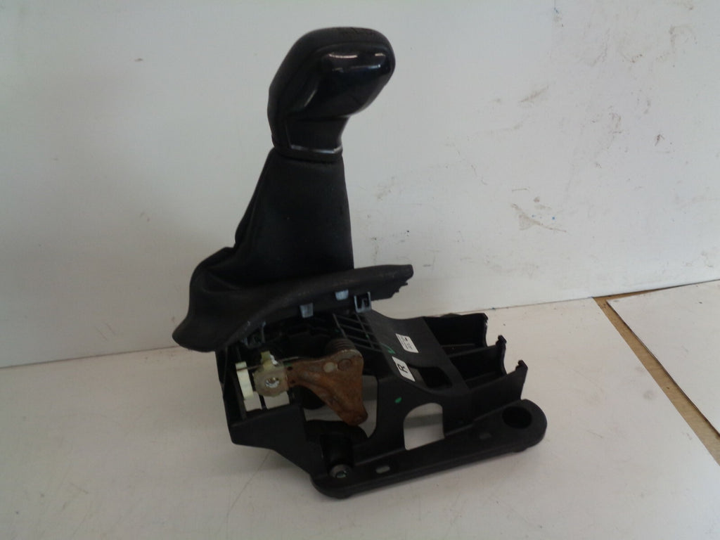 PEUGEOT 208 2016 MK1 1.0 5 SPEED MANUAL GEAR STICK SHIFTER SELECTOR 9808161480