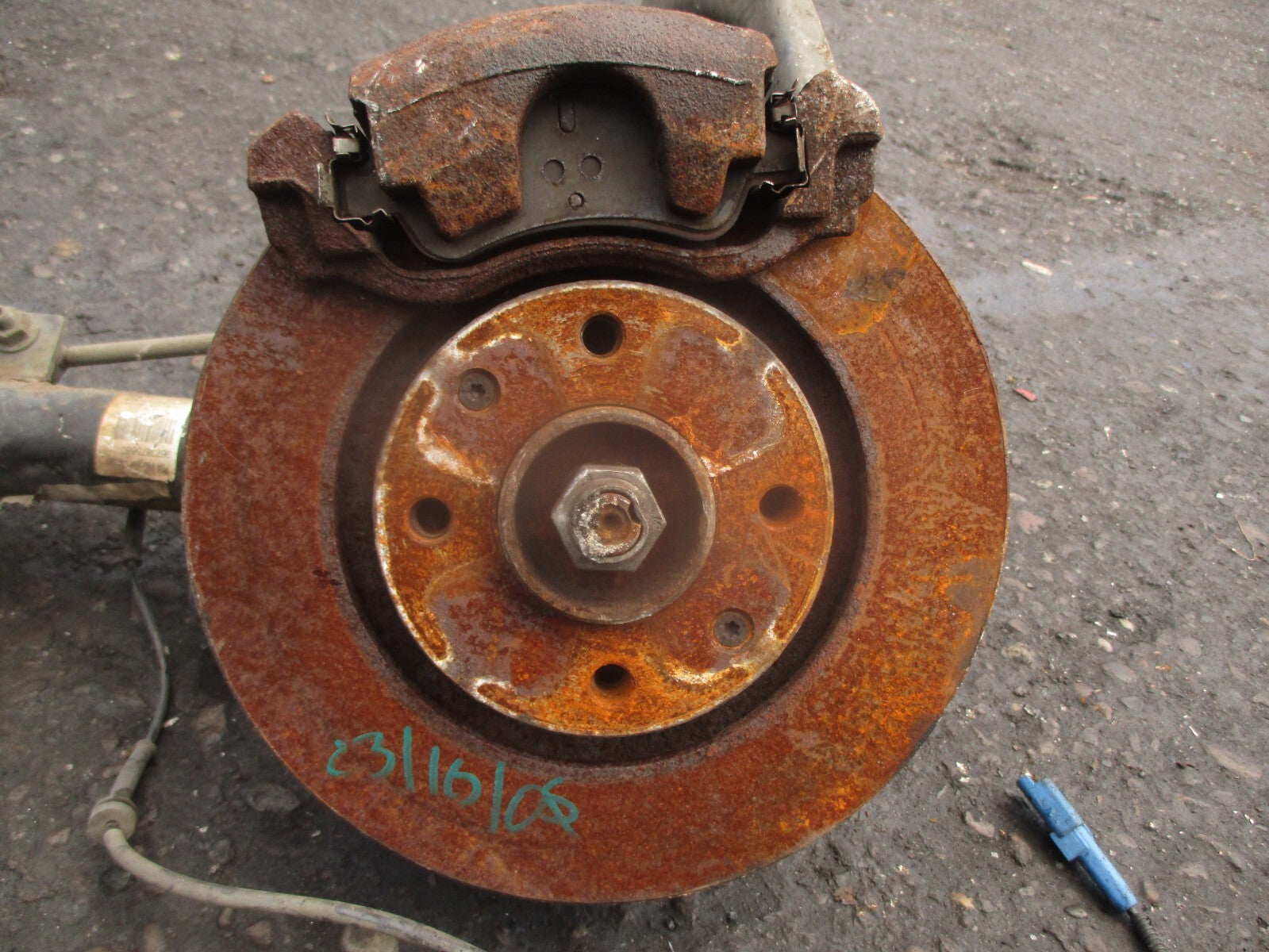 2018 CITROEN C3 MK3 1.2 PETROL OS DRIVER FRONT LEG SHOCK WHEEL HUB DRIVESHAFT