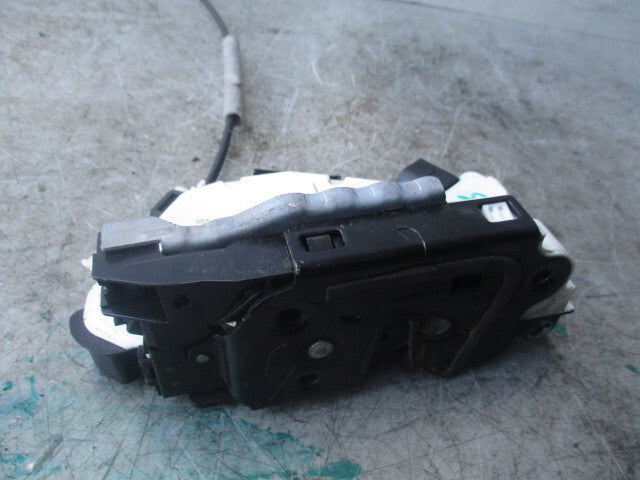 2015 VOLKSWAGEN UP NSF PASSENGER SIDE DOOR LOCK 1S2837015B