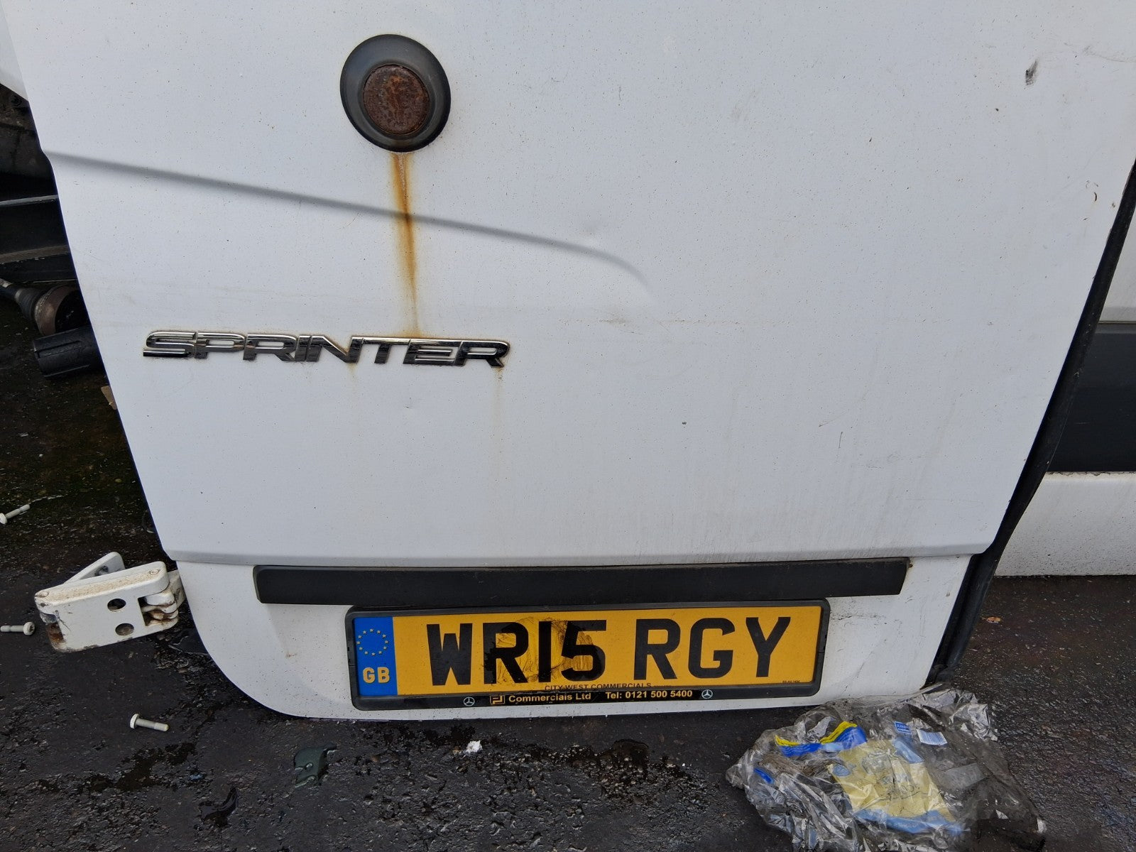 2016 MERCEDES SPRINTER W906 NSR PASSENGER SIDE REAR LEFT COMPLETE DOOR WHITE