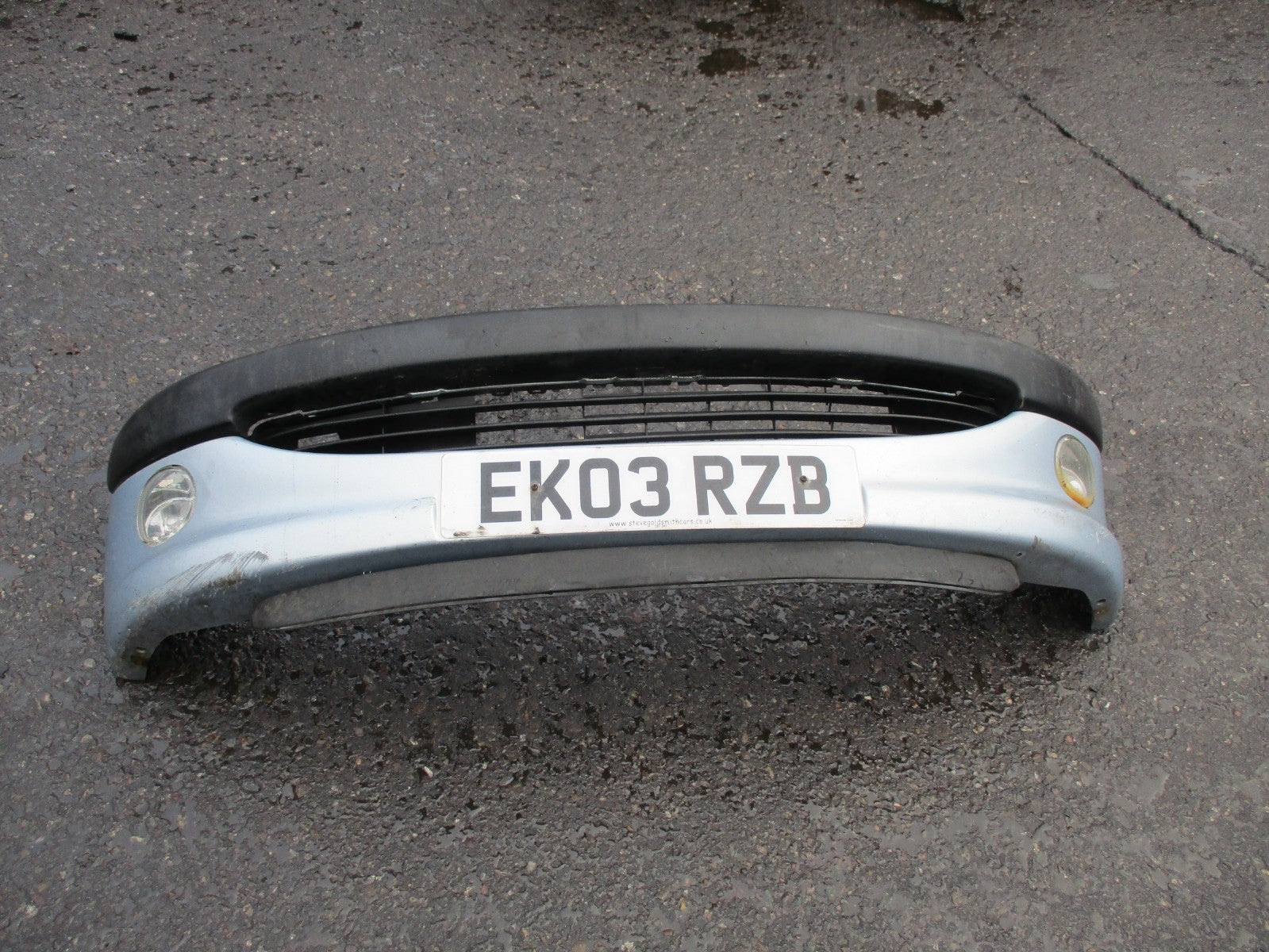 PEUGEOT 206 PRE FACELIFT FRONT BUMPER FOG LIGHTS COMPLETE SILVER BLUE
