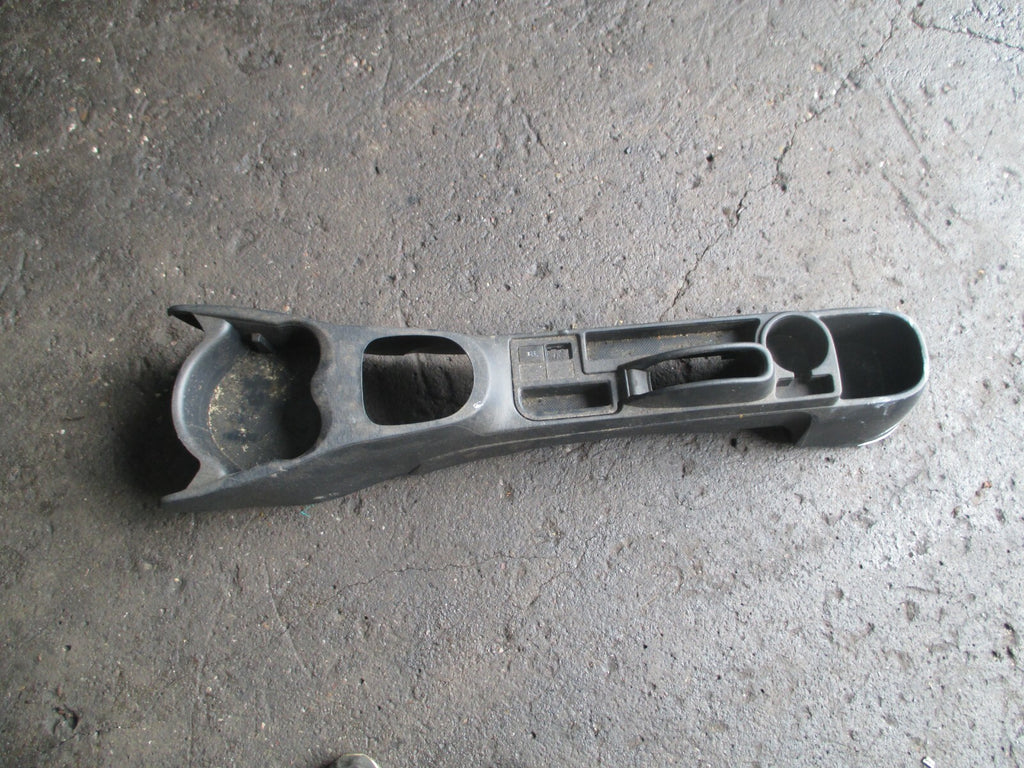 TOYOTA YARIS CENTRE CONSOLE PANEL CUP HOLDER HATCHBACK