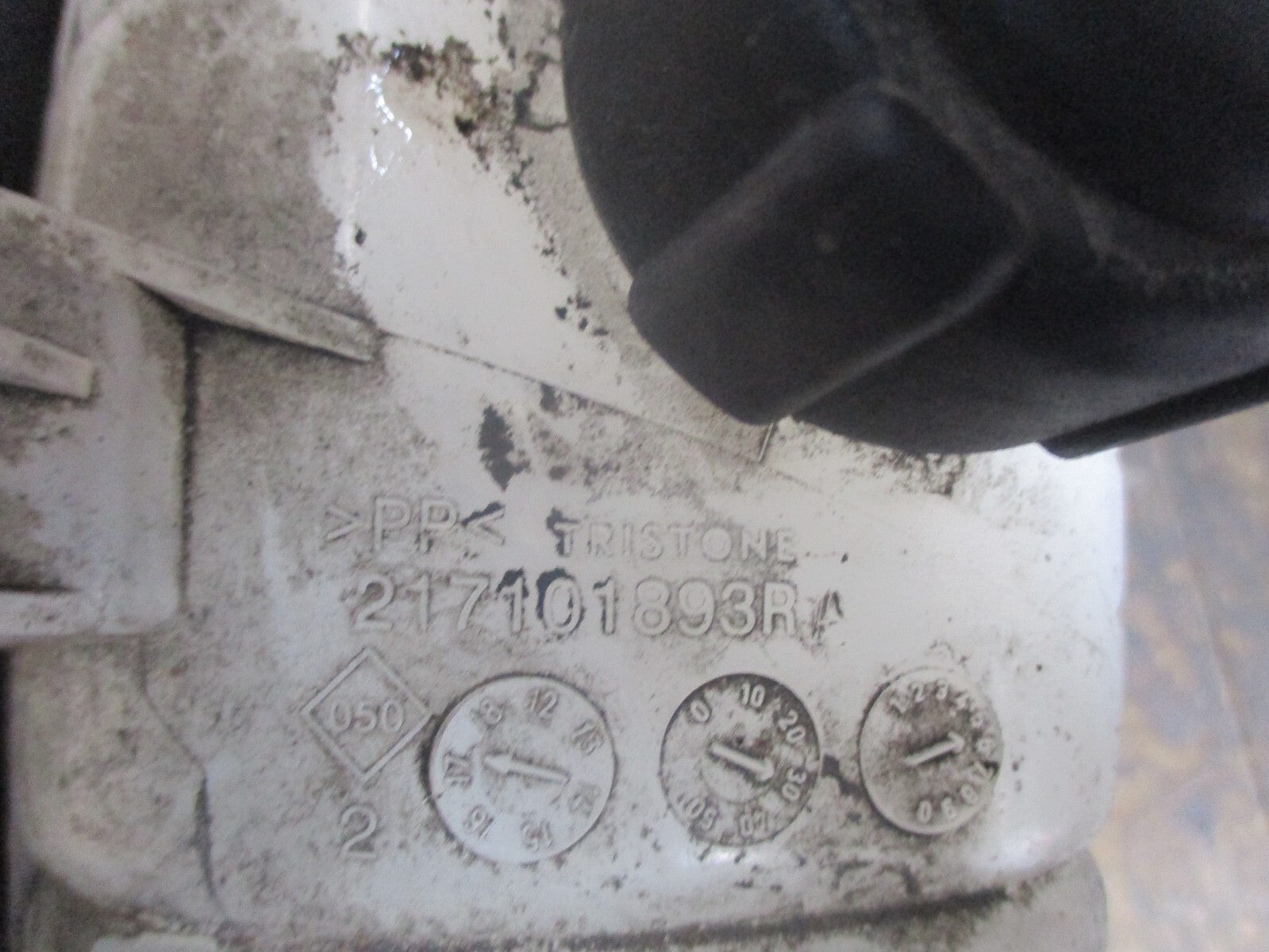 VAUXHALL VIVARO X82 MK2 2018 COOLANT WATER EXPANSION TANK 217101893R