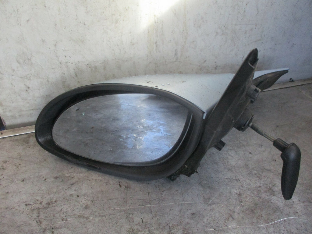 VAUXHALL VECTRA B NS PASSENGER SIDE MANUAL WING MIRROR LIGHT BLUE