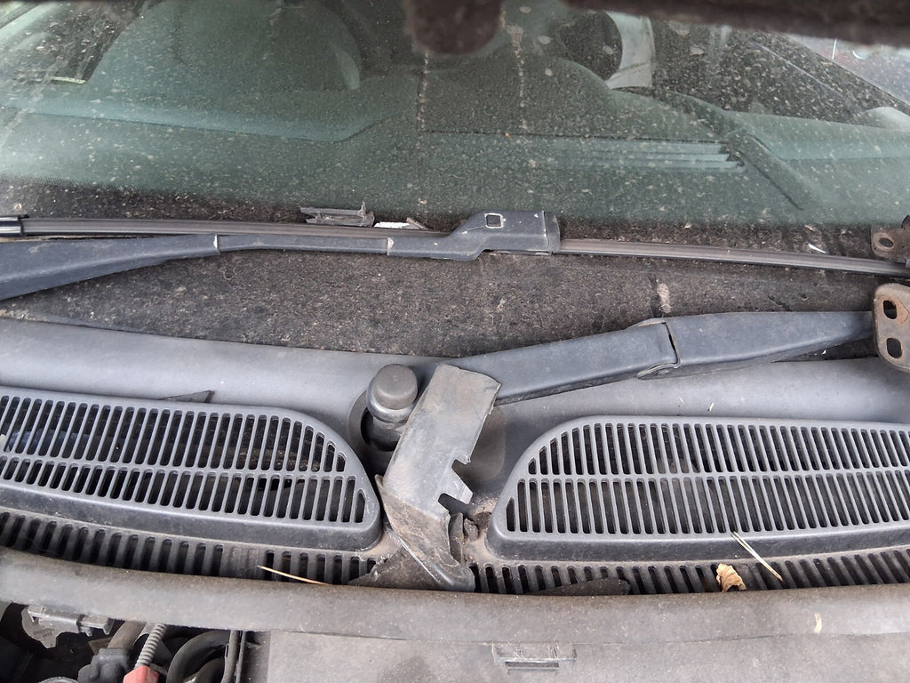 2010 FORD FIESTA MK7 WINDSCREEN WIPER MOTOR & LINKAGES
