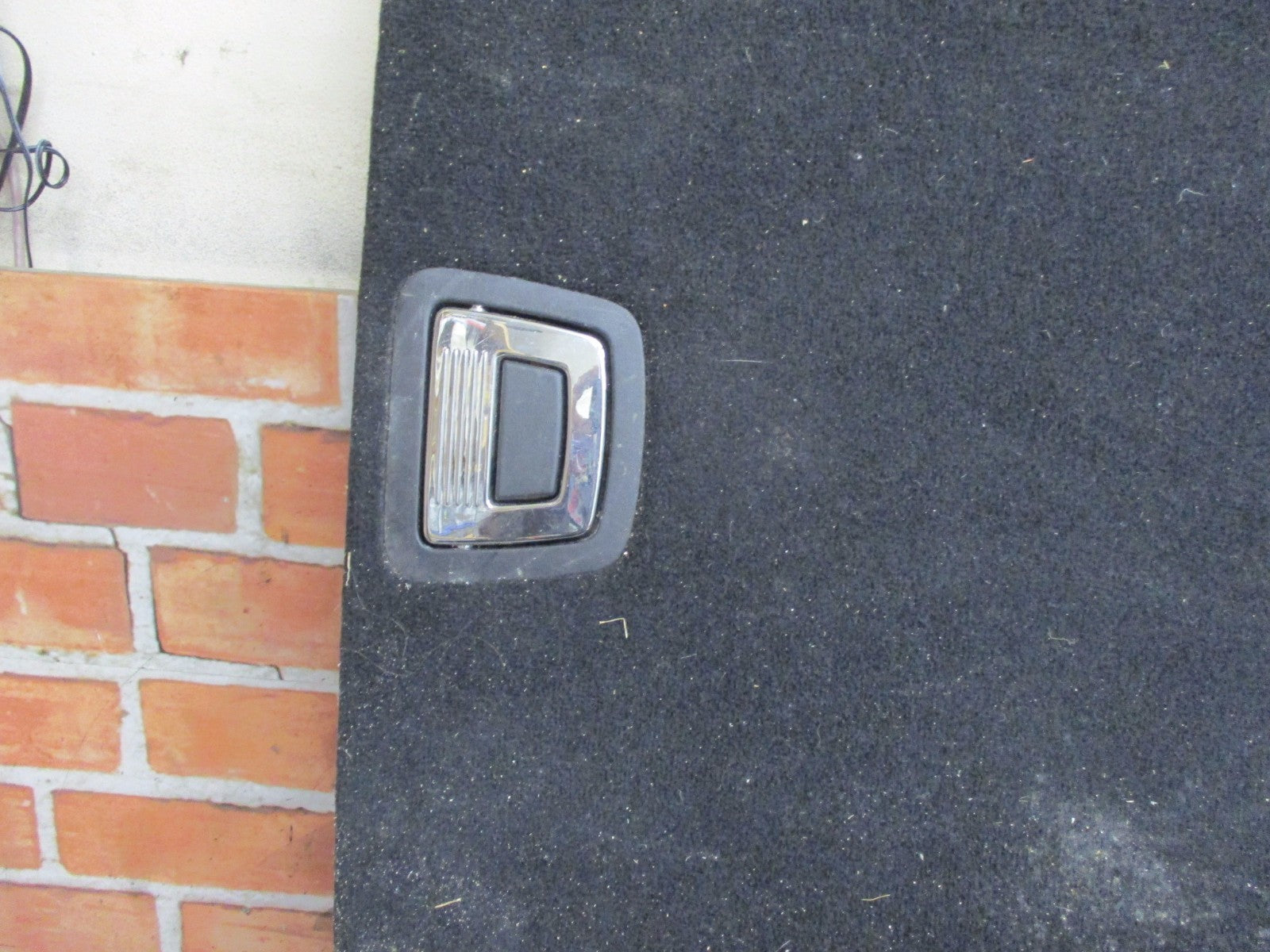 MERCEDES C CLASS S204 2013 C220 REAR BOOT CARPET FLOOR HARD BOARD A2046800002