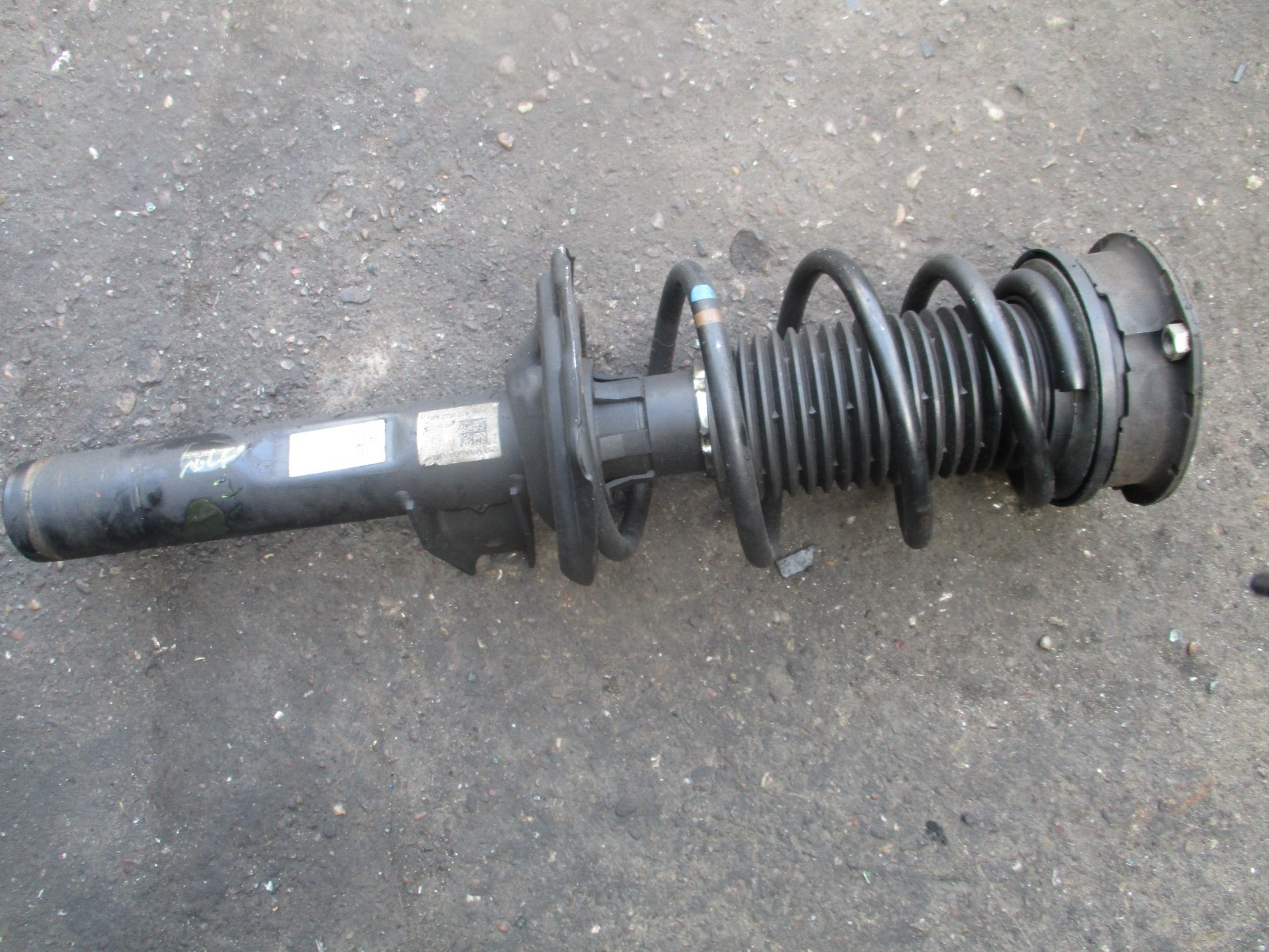 VW VOLKSWAGEN 2017 MK7 GOLF OSF DRIVER SIDE FRONT SHOCK ABSORBER 5WA413031BJ