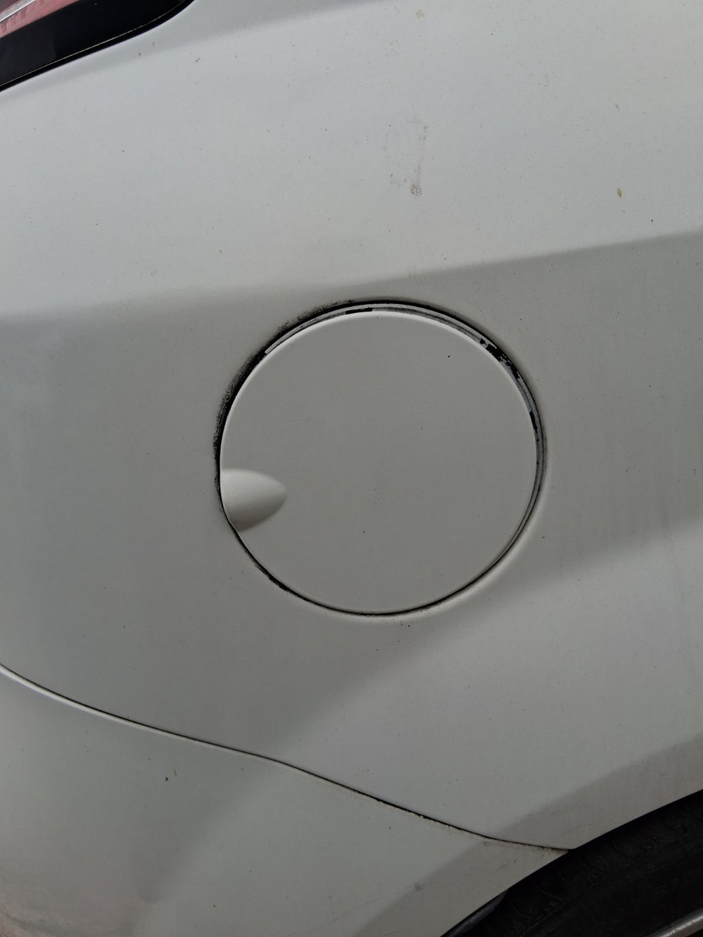 2014 FIAT PUNTO FACELIFT MK3 FUEL FLAP LID COVER WHITE