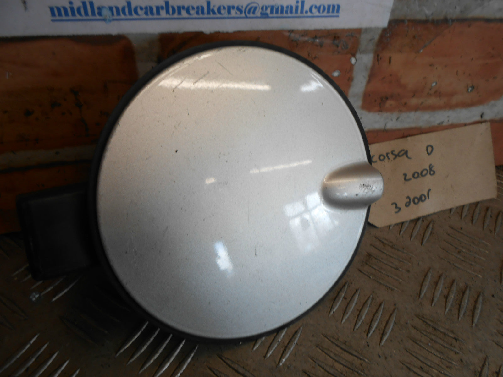 VAUXHALL CORSA D 2008 FUEL CAP COVER DOOR FLAP  13183307 SILVER