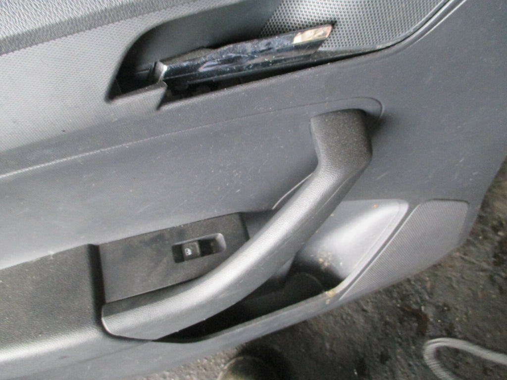 2017 SEAT TOLEDO MK4 KG NSR PASSENGER SIDE REAR DOOR CARD TRIM PANEL