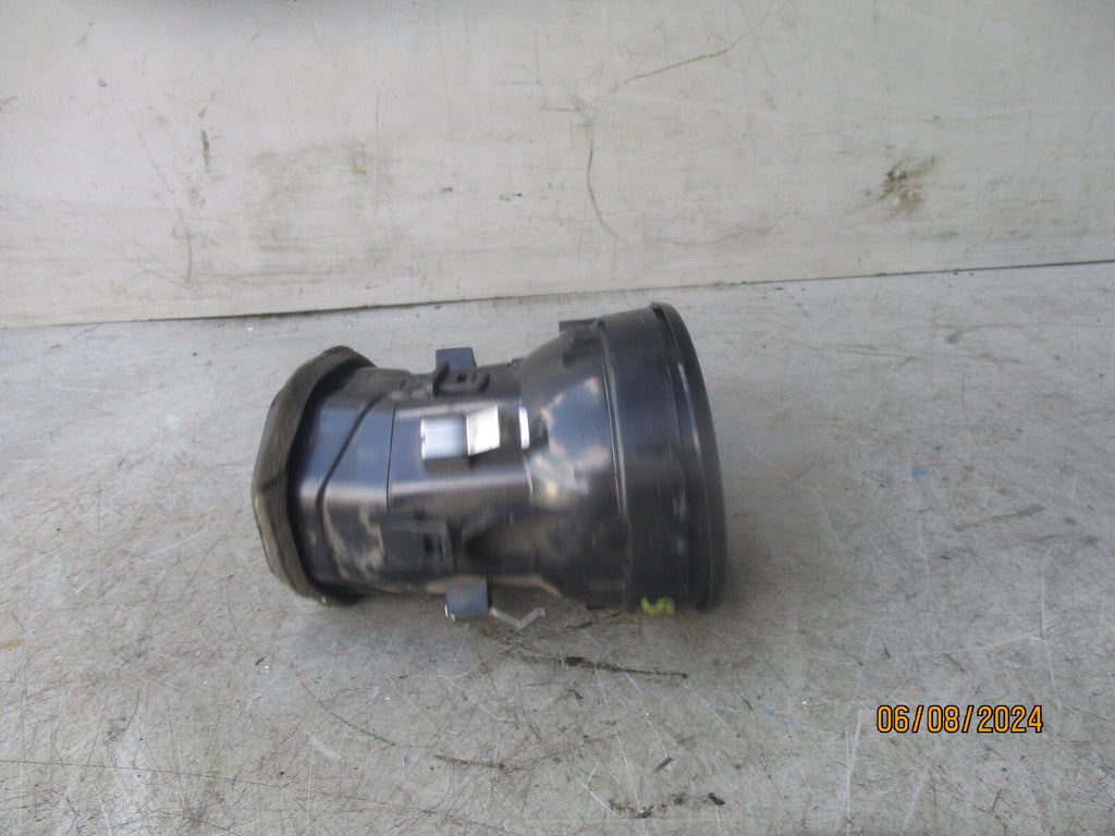 2020 MERCEDES BENZ SPRINTER W907 FRONT DASHBOARD AIR VENT A9108303401