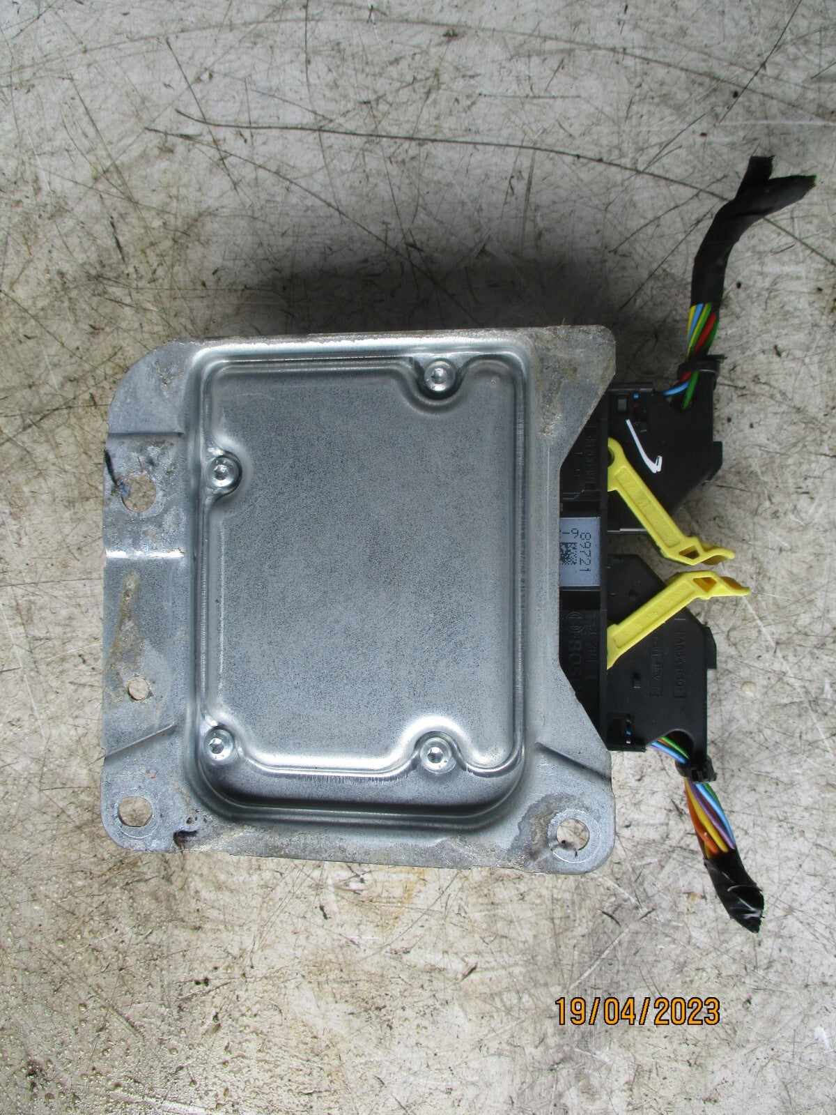 2018 VAUXHALL CORSA E AIRBAG CONTROL MODULE ECU 13511833