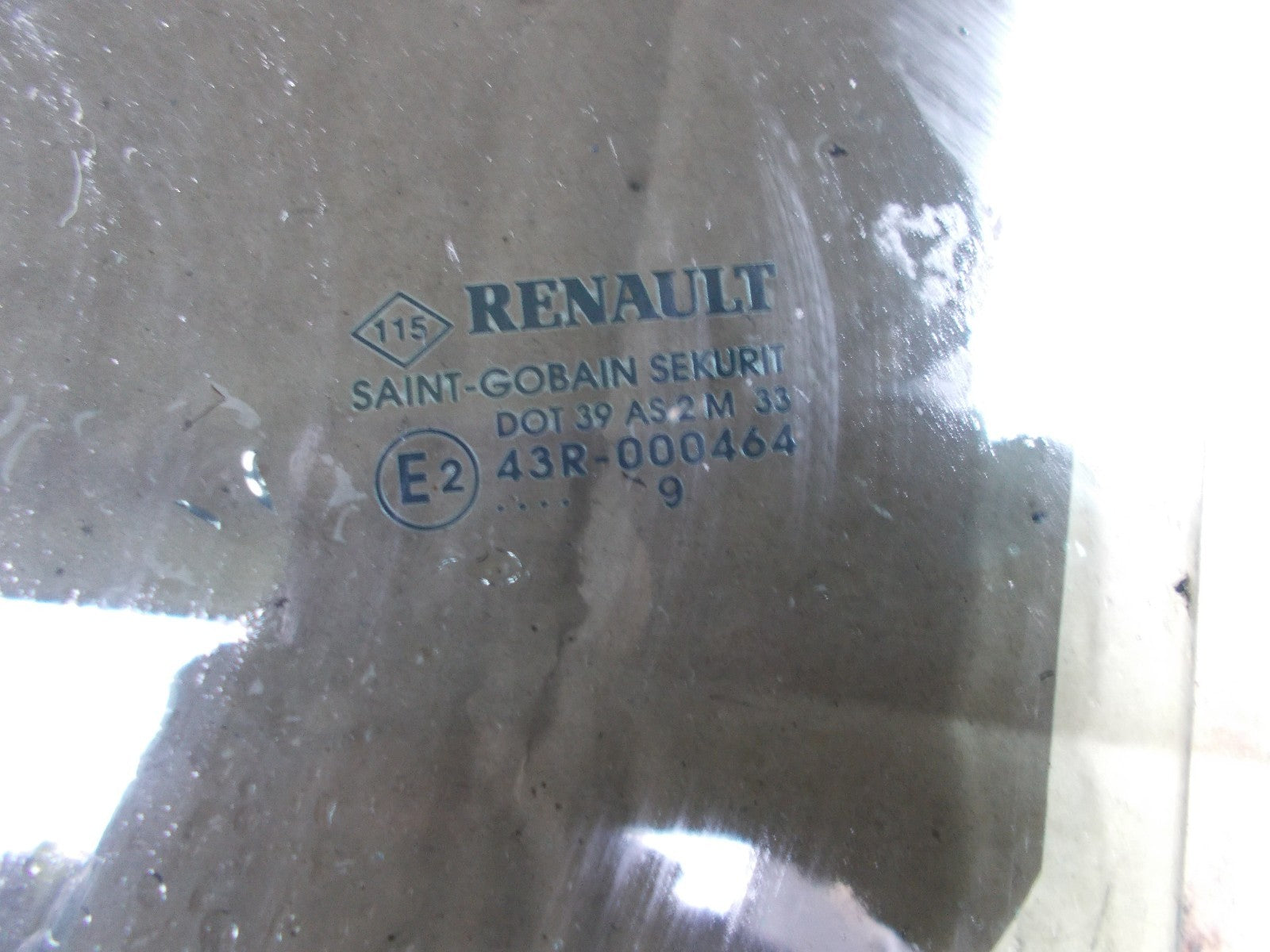2004 RENAULT MEGANE SCENIC NSR PASSENGER SIDE REAR WINDOW GLASS E243R000464