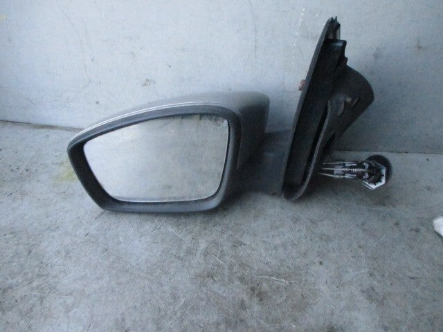2015 VOLKSWAGEN UP NSF PASSENGER SIDE LEFT WING TRIM