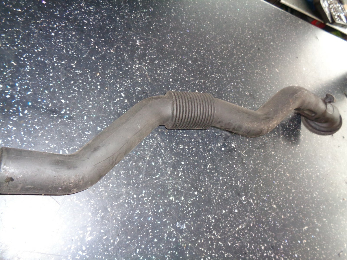 MERCEDES VITO 110 2.2CDI AIR INTAKE PIPE HOSE A6388320823