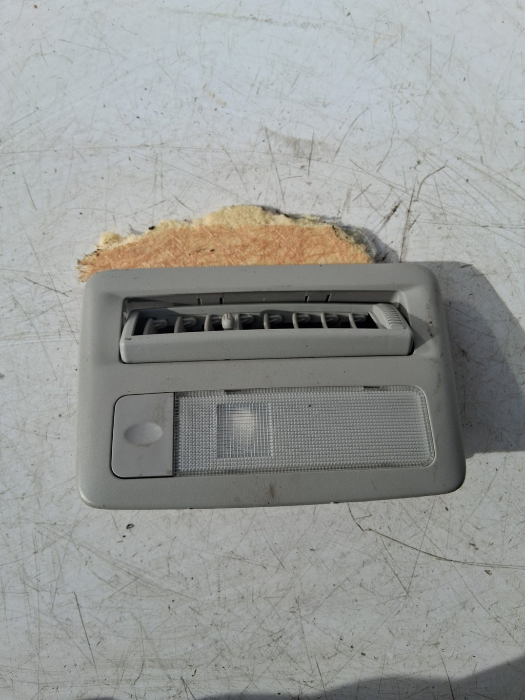 TOYOTA ESTIMA MK3 2013 FRONT INTERIOR READING LIGHT 8125028080