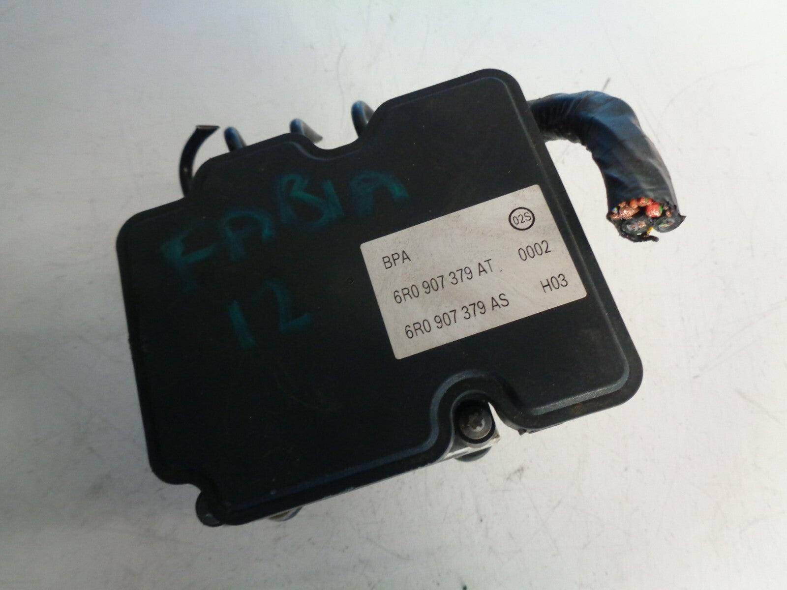 VW VOLKSWAGEN FABIA MK2 2012 ABS PUMP MODULE 6R0907379AT 6R0907379AS