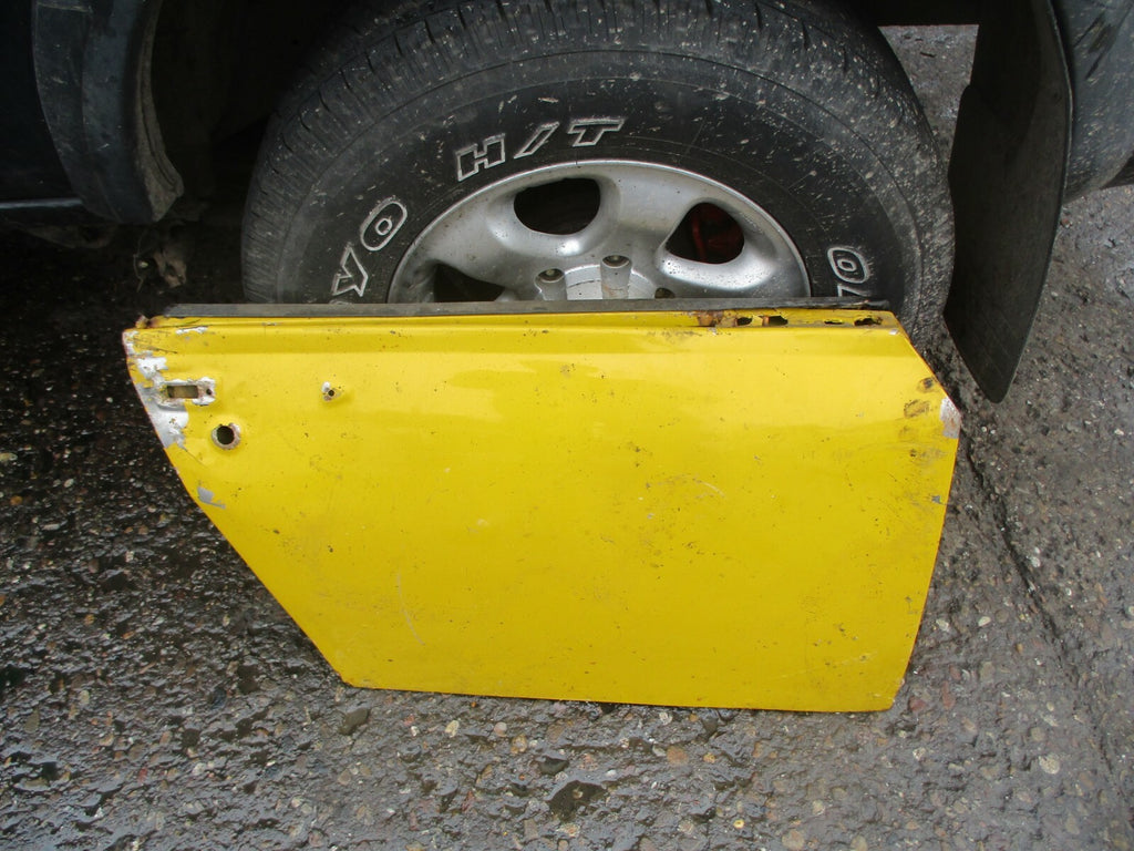 MG MIDGET 1979 OS DRIVER SIDE DOOR SHELL YELLOW DAMAGED