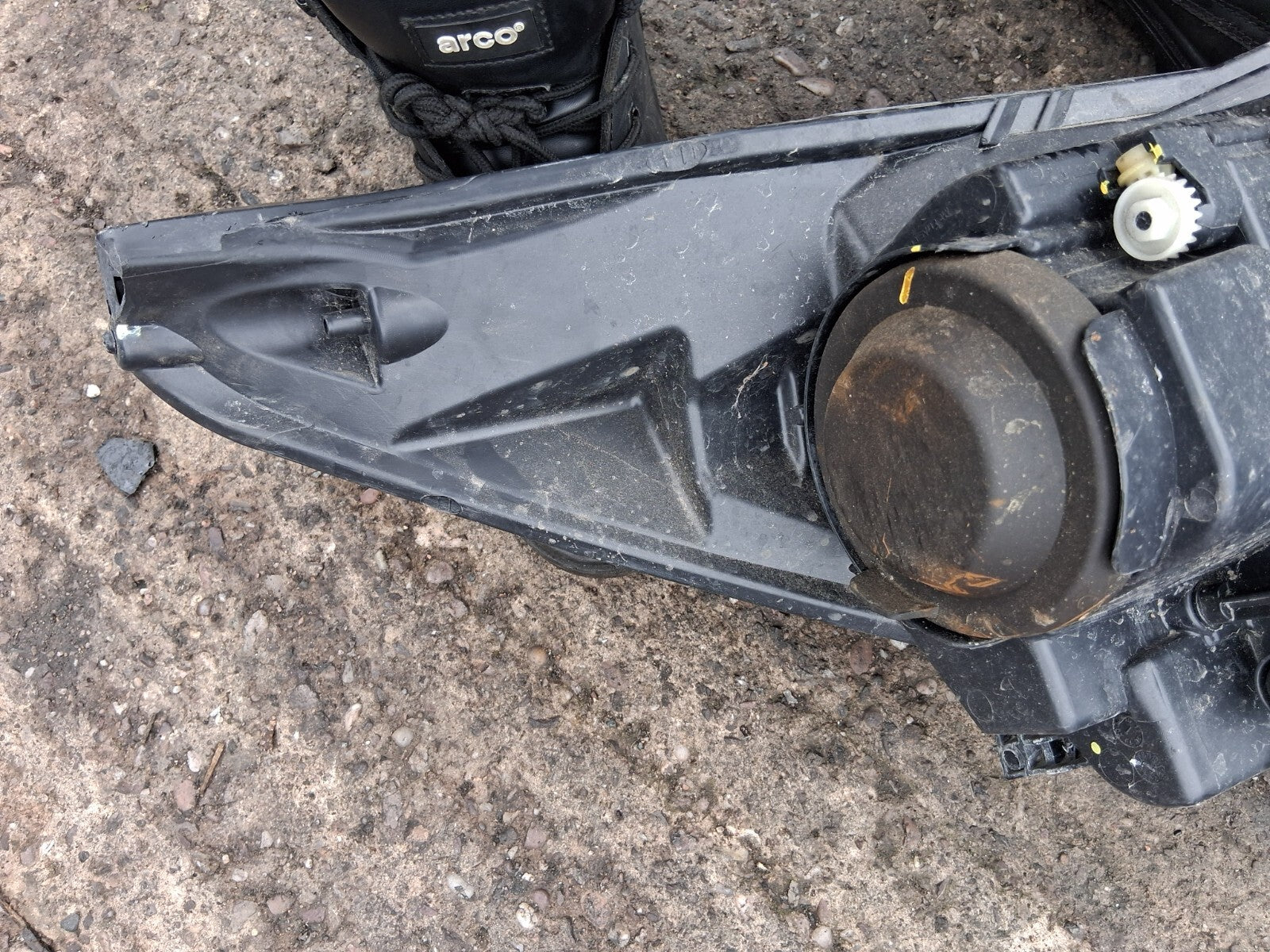 2021 MG 3 MK2 EXCLUSIVE NSF PASSENGER SIDE FRONT LEFT HEADLIGHT DAMAGED
