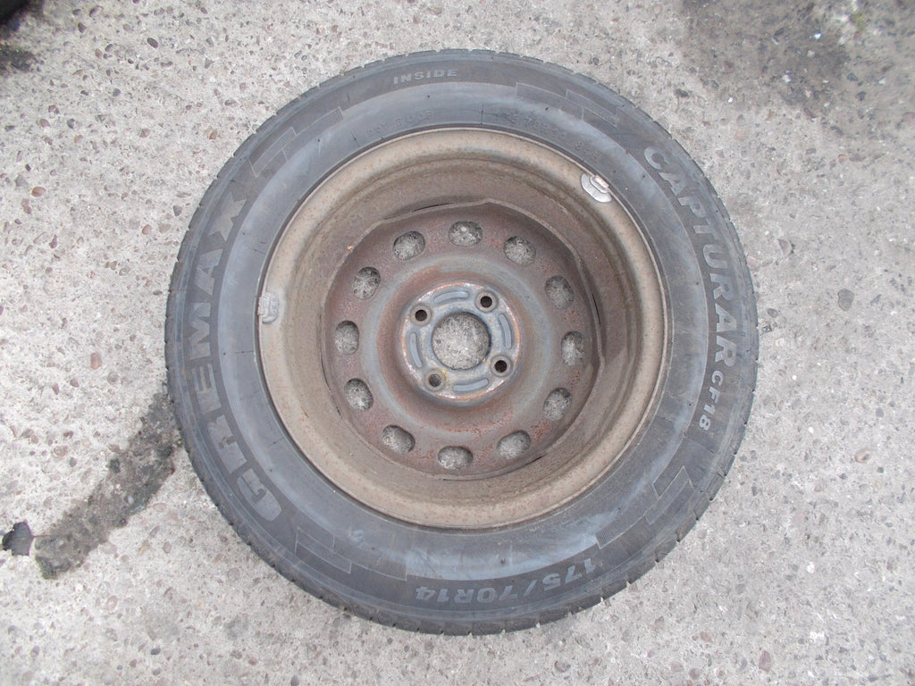 FORD FOCUS CAPTURAR/ GREMAX 4 STUD 14 INCH STEEL WHEEL 175/70 R14
