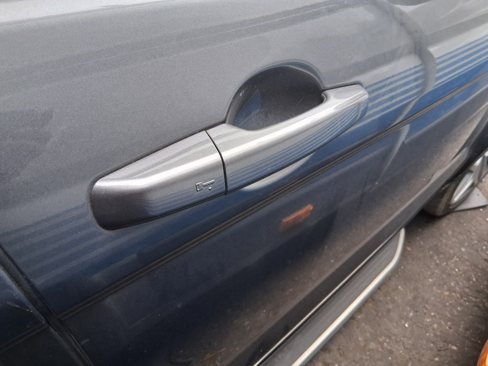 2016 RANGE ROVER EVOQUE L538 OSF DRIVER SIDE FRONT EXTERIOR DOOR HANDLE GREY 863