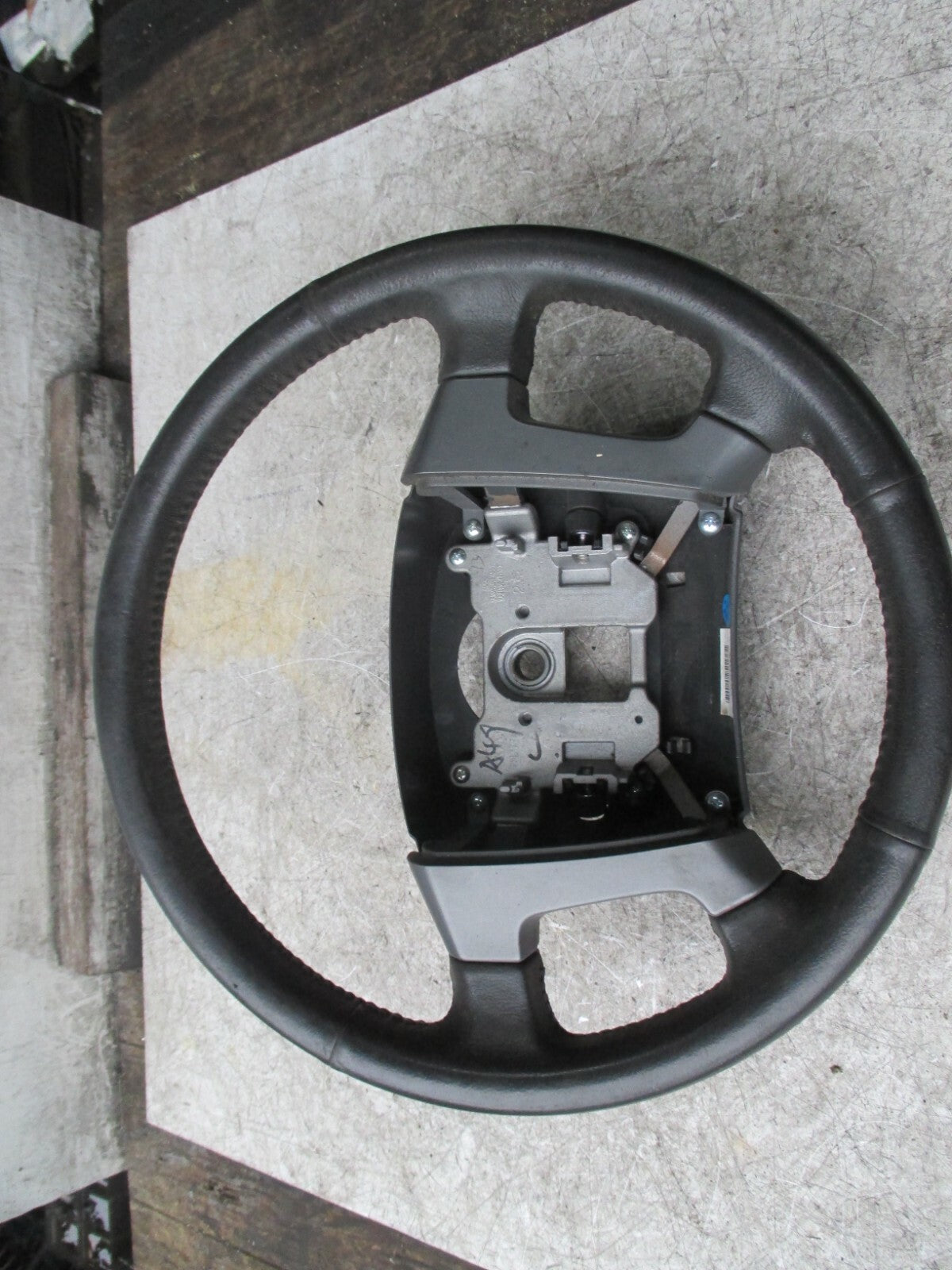 KIA SORENTO 2008 MK1 STEERING WHEEL 561203E100